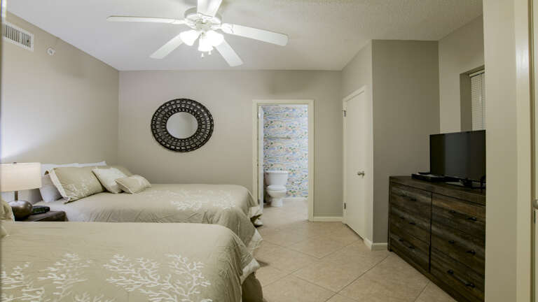 Phoenix X 311 Guest bedroom