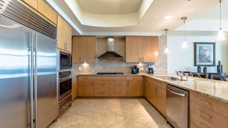 Turquoise Place 1505D Kitchen