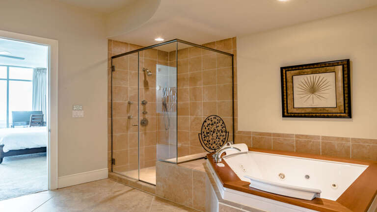 Turquoise Place 1505D Master bath