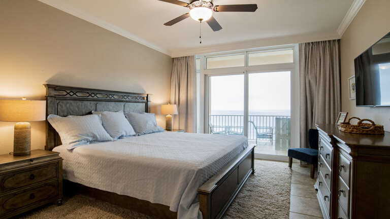 Phoenix Orange Beach 1401 Master bedroom
