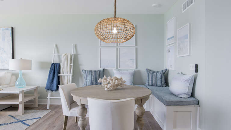 Phoenix V 1113 Dining