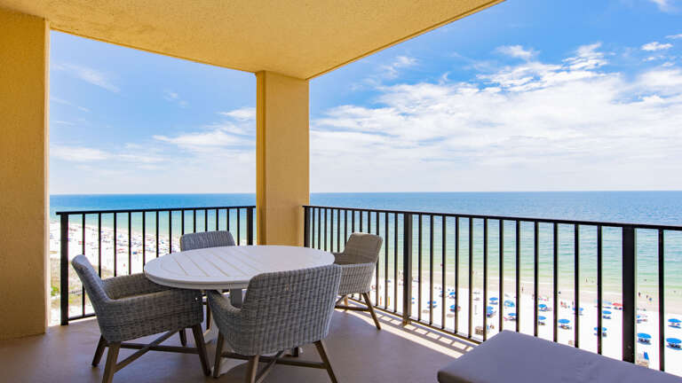 Phoenix V 1113 Balcony