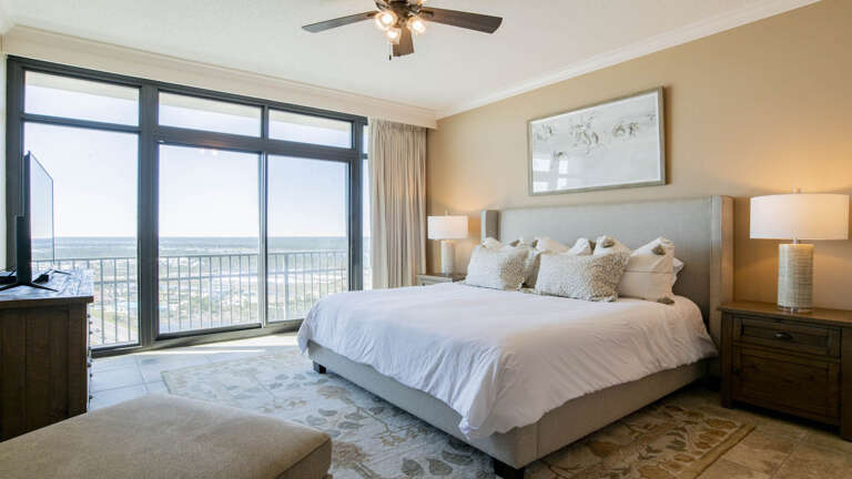 Phoenix West 2201 Master bedroom