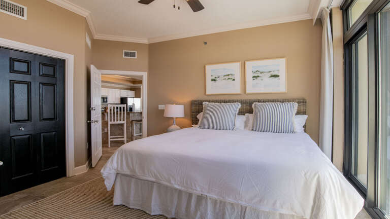 Phoenix West 2201 4th bedroom