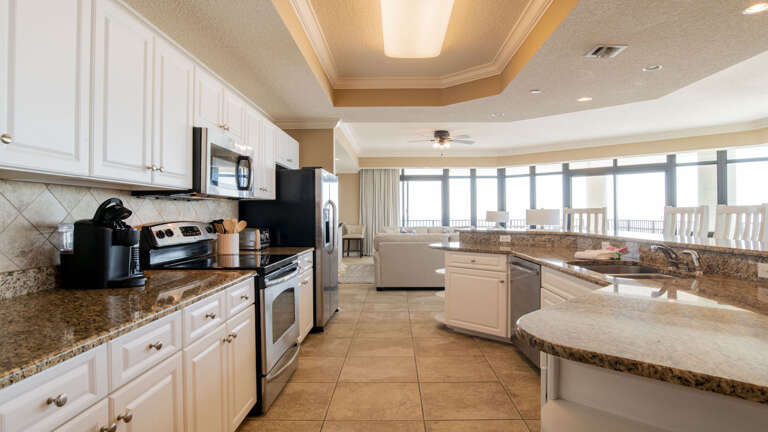 Phoenix West 2201 Kitchen