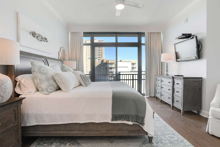 Phoenix West 809 Master bedroom