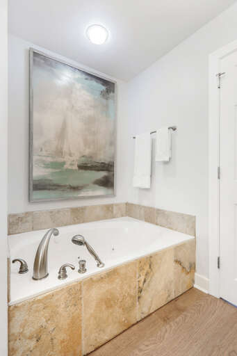 Phoenix West 809 Master bath