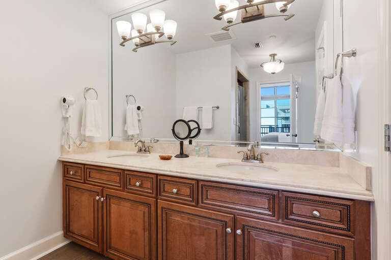 Phoenix West 809 Master bath