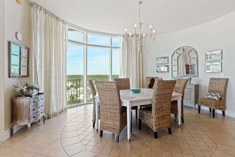 Turquoise Place 1109C Dining