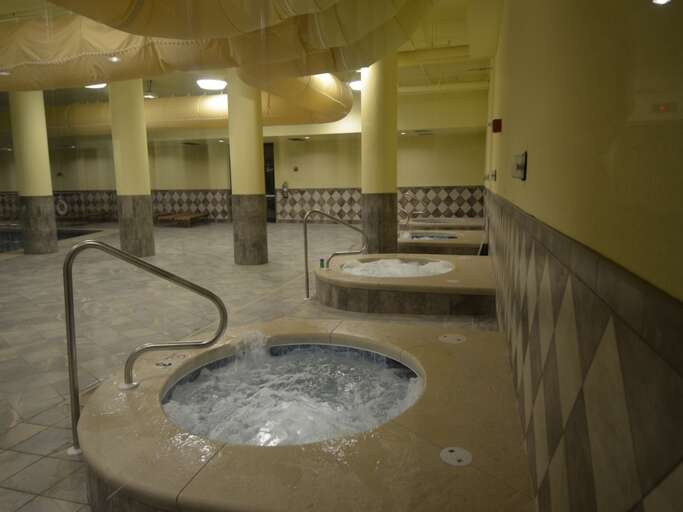 Hot Tubs Hot Tubs