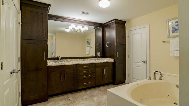 Phoenix West II 2017 Master bath