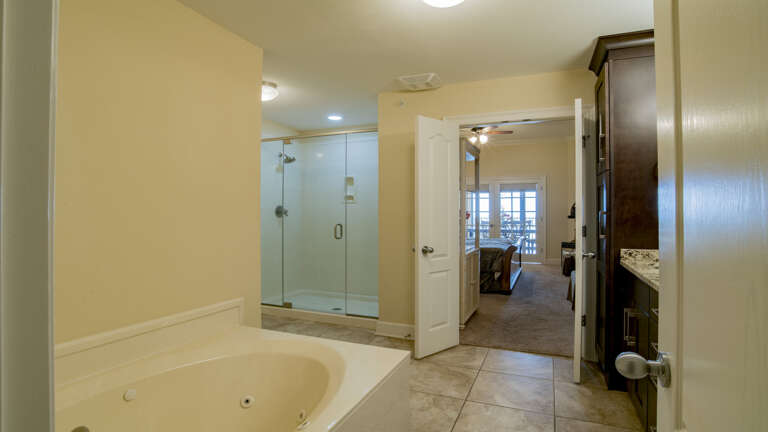 Phoenix West II 2017 Master bath