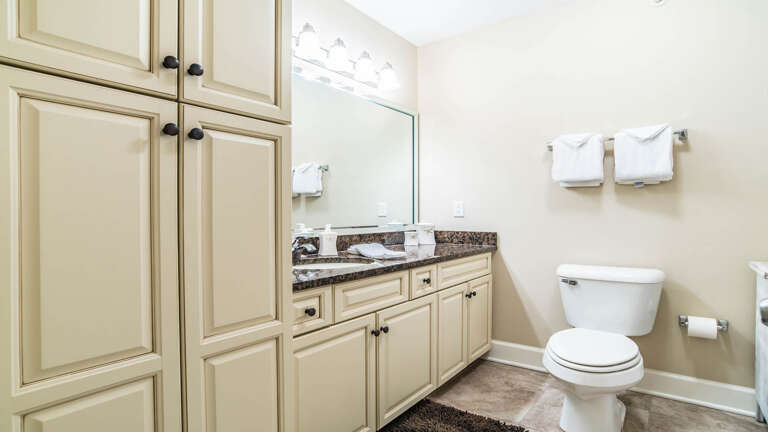 Phoenix West II 908 Guest bath off 2nd bedroom Phoenix West II 908 Guest bath off 2nd bedroom