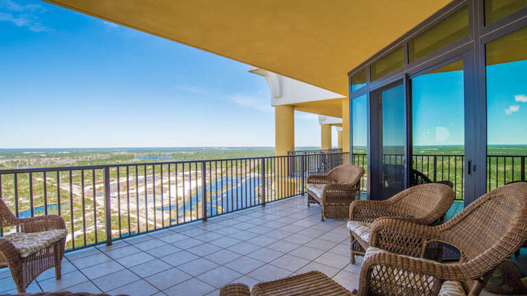 Phoenix West II 2416 Balcony