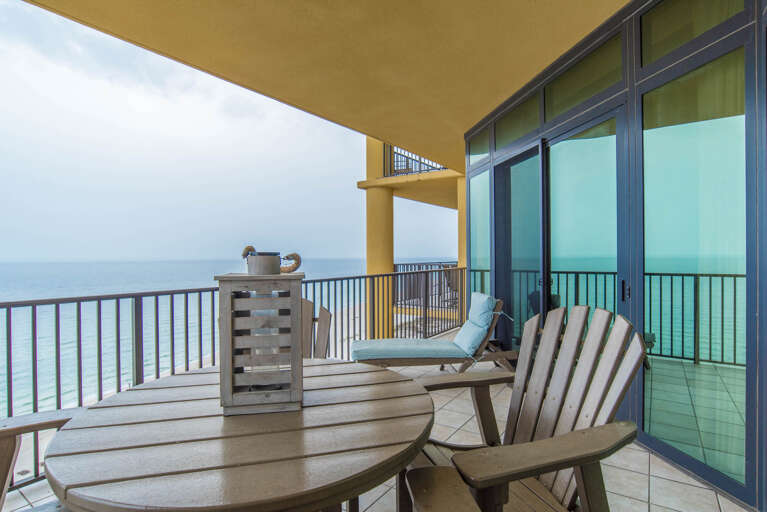 Phoenix West II 1404 Balcony