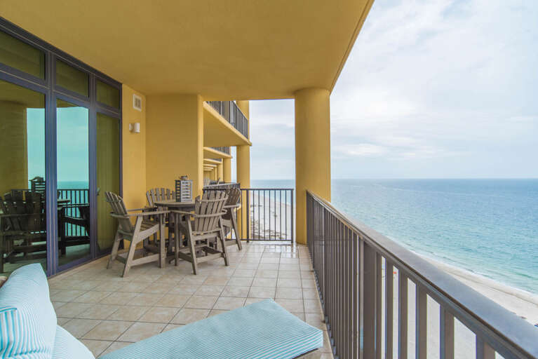 Phoenix West II 1404 Balcony