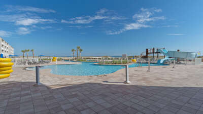 Phoenix Gulf Towers 2307