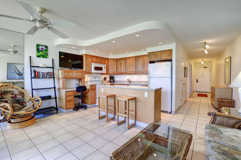 16 KIHEI SURFSIDE, #111 16 KIHEI SURFSIDE, #111