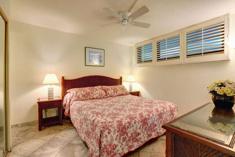 28 KIHEI SURFSIDE, #111 28 KIHEI SURFSIDE, #111