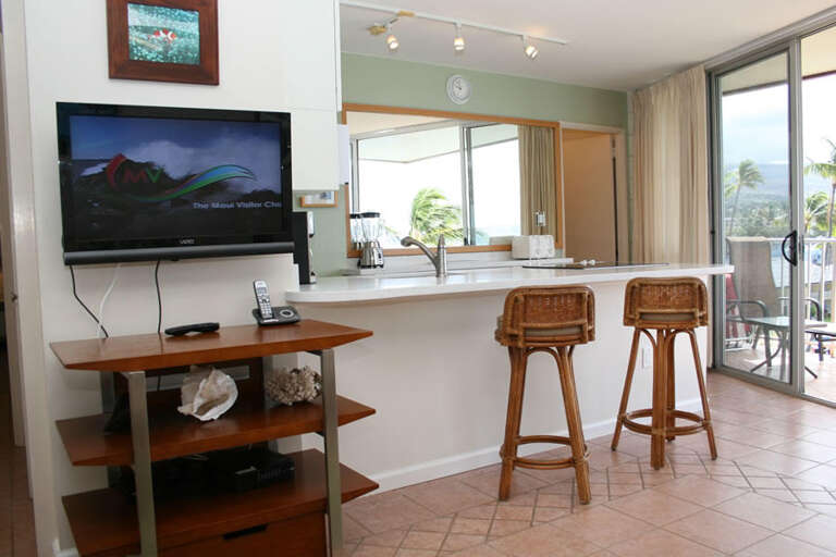 16 KAMAOLE NALU, #605