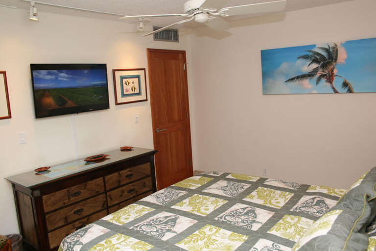 28 KIHEI BEACH, #303