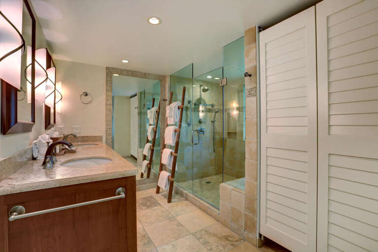 32 Makena Surf E-206