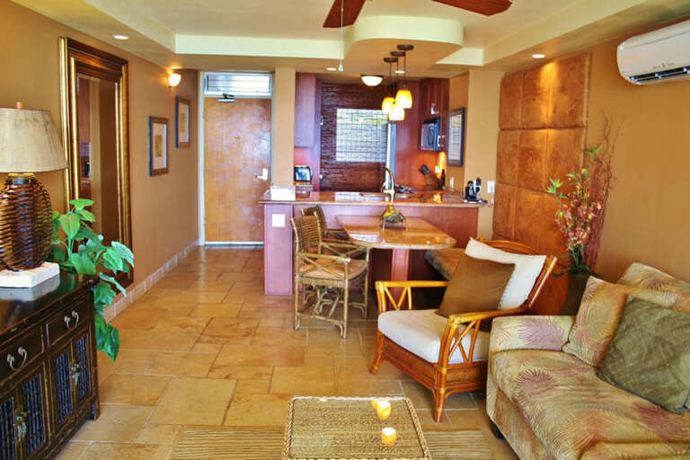 10 ROYAL MAUIAN, #209