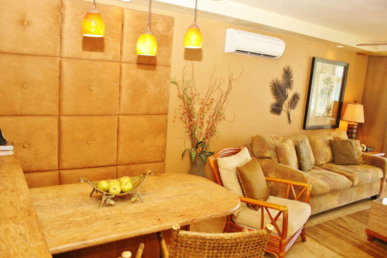 18 ROYAL MAUIAN, #209