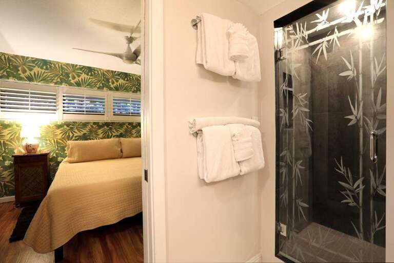 28 SUGAR BEACH RESORT 129