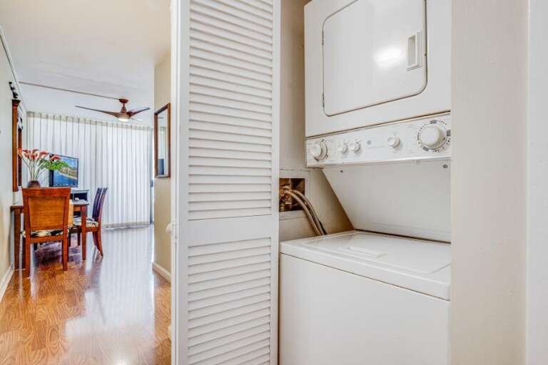 34 SUGAR BEACH RESORT, 418