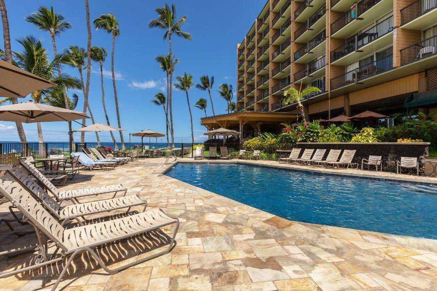 MANA KAI MAUI RESORT, 405A Toprated Condo for Short Term Rental in