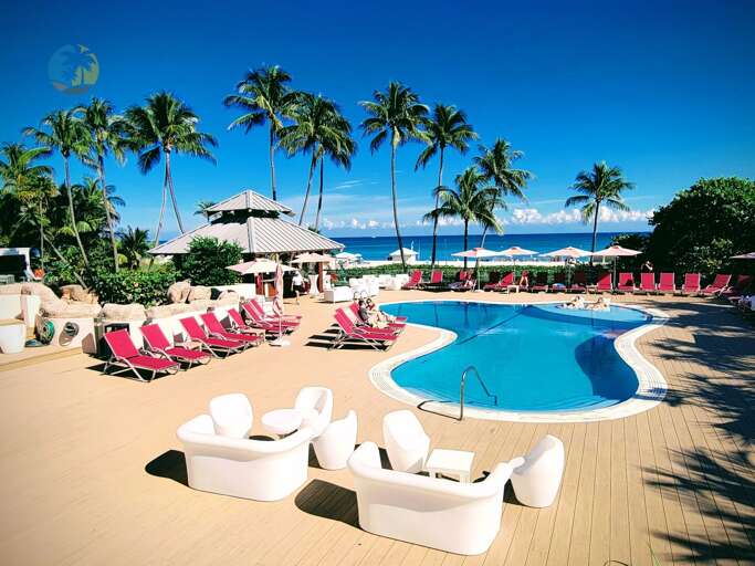 Upper Adult Pool and Tiki Bar