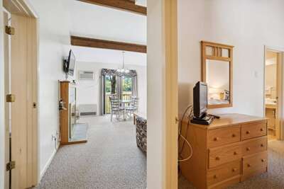 103 104 Cedarbrook Two bedroom Suite
