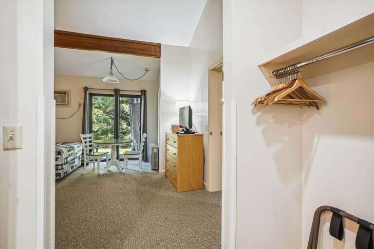 Seating for 2 people with a river view!