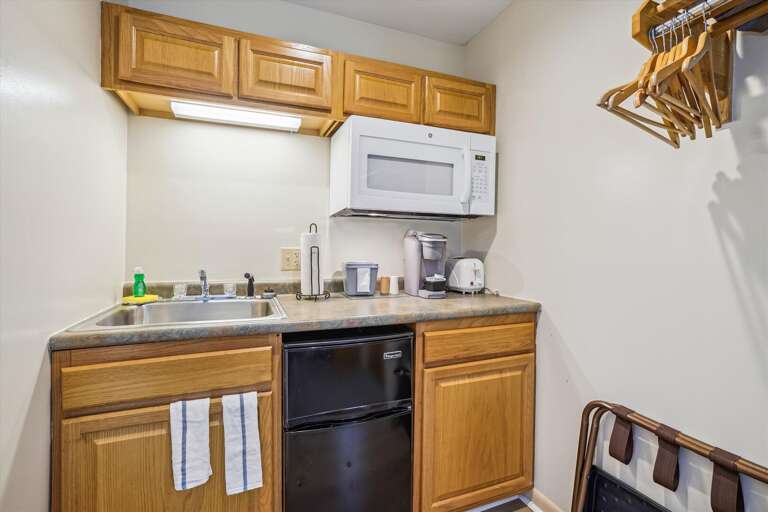 Keep your beverages cold, and warm up the leftovers.