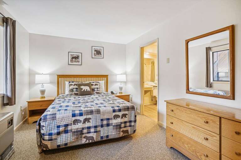 Queen Bedroom