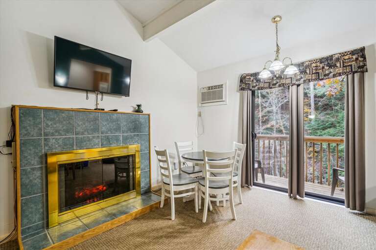 Enjoy your meal while taking in all of the views. Enjoy your meal while taking in all of the views.