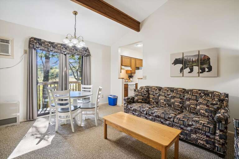 203 204 Cedarbrook Two Bedroom Suite Short Term Rental in Killington