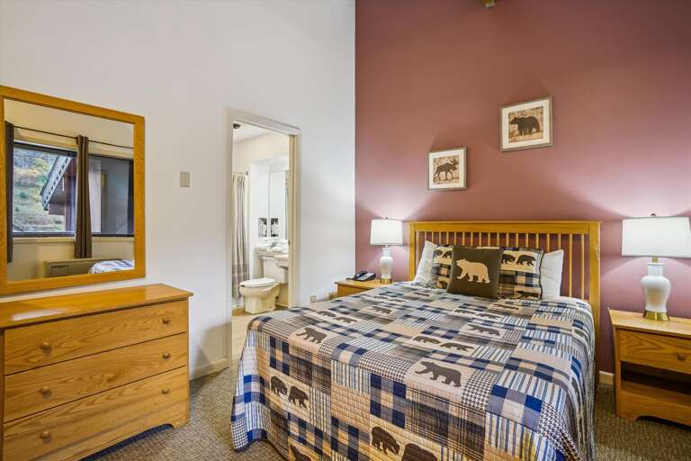 Queen bedroom with attached bathroom. Queen bedroom with attached bathroom.