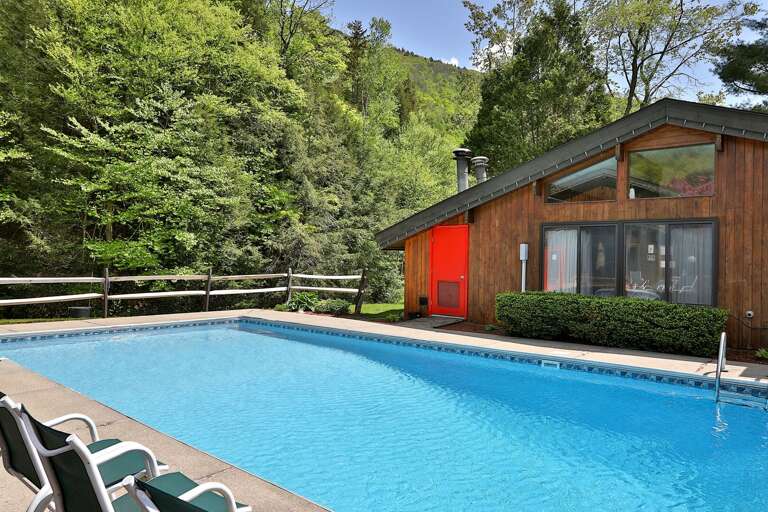 Enjoy our onsite heated pool year round. Enjoy our onsite heated pool year round.