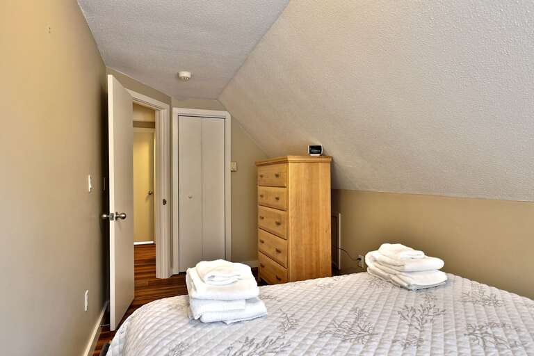 Bedroom with queen bed Bedroom with queen bed