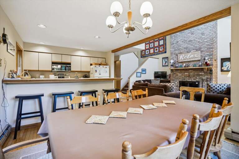 Dining table seats 8 comfortably, lots of natural light and large windows.  Extra seating at the breakfast nook