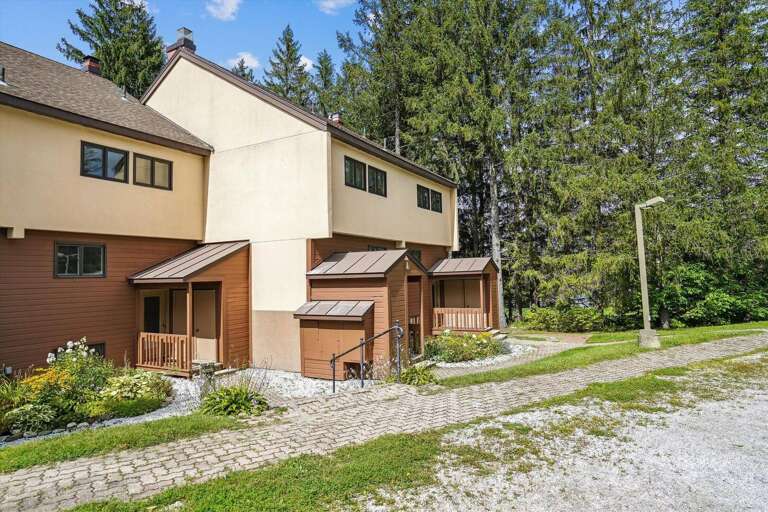 Mountain Retreat Exterior