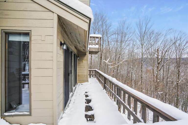 Scenic Deck Access