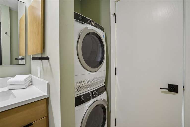In-Unit Washer and Dryer