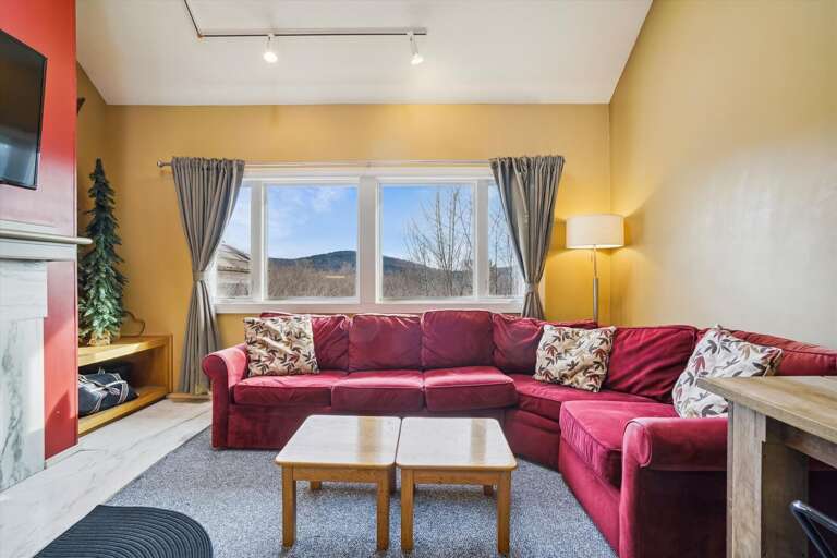 Plenty of seating for everyone.