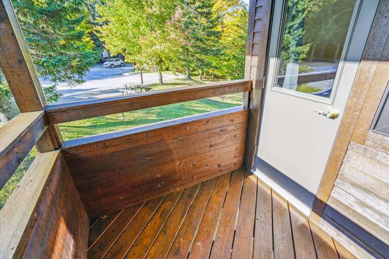 Small deck to enjoy!