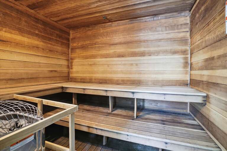 After a long day on the slopes, take a long hot sauna.