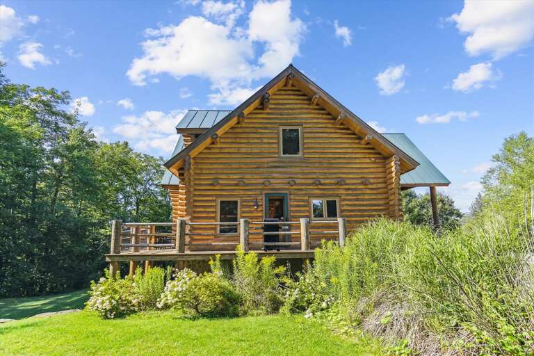 Great natural landscaping!