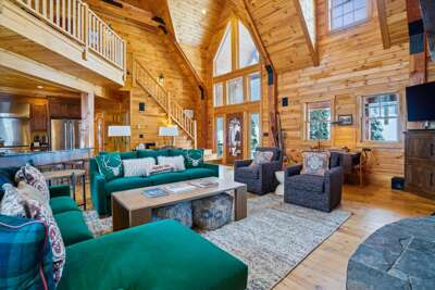 Great Room with Vaulted Ceilings